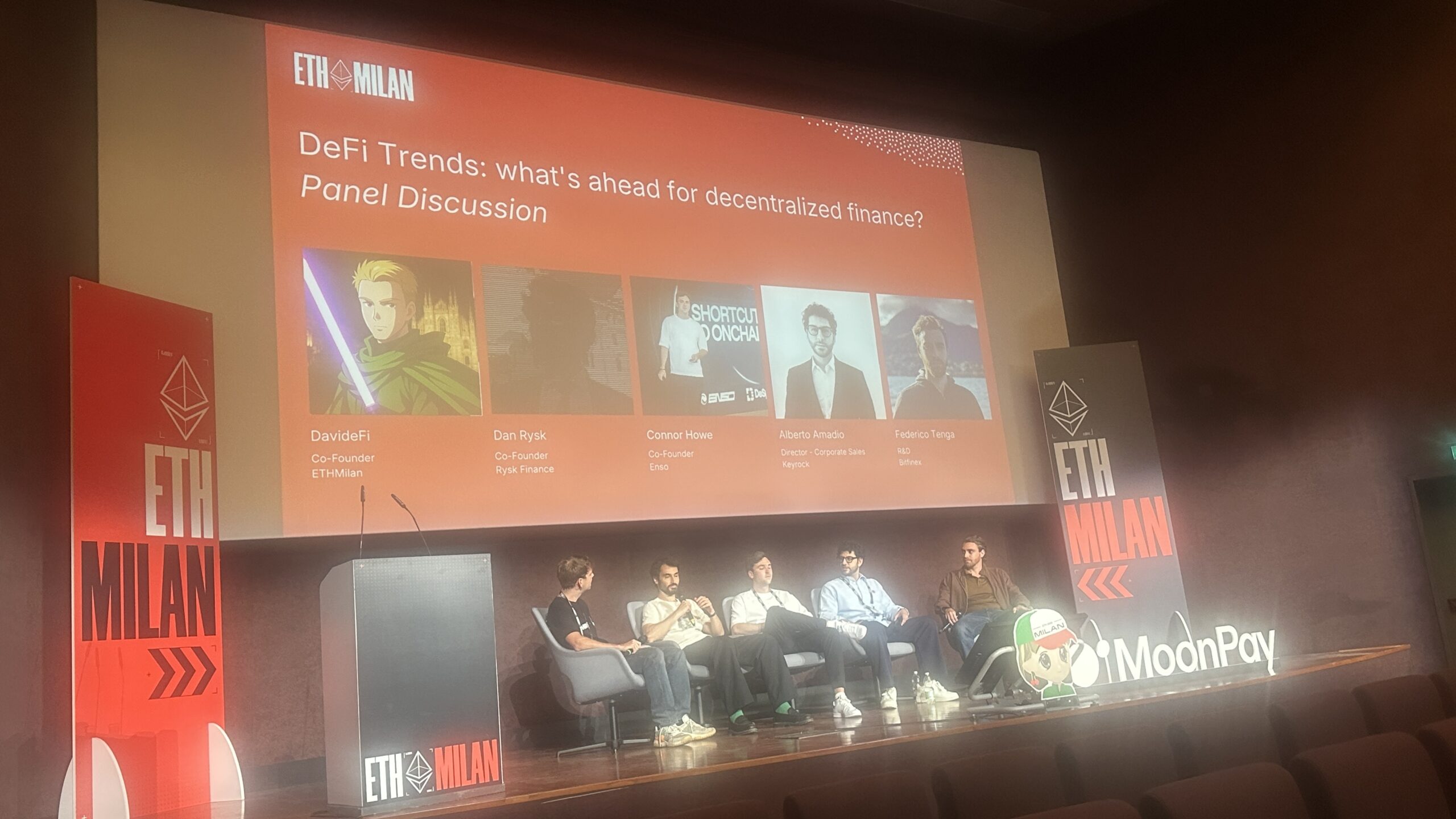 DeFi Trends panel discussion a ETHMilan 2026 con DavideFi Dan Rysk Federico Tenga Alberto Amadio e Connor Howe